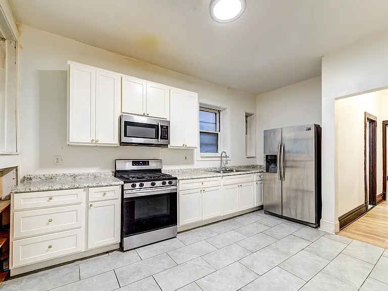 4422 Holly Ave #1 — Photo 14