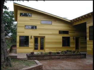 1124 Chicon St #A, Austin, TX 78702