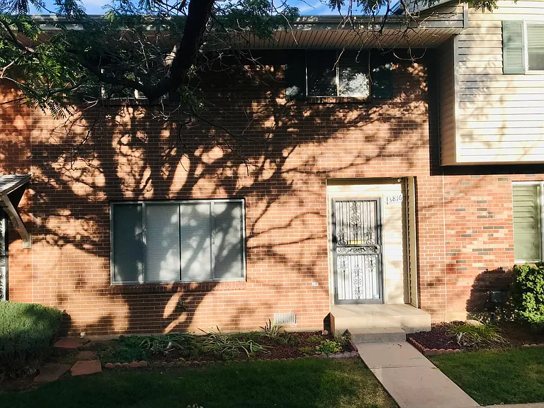 3816 S Yosemite St #139 — Photo 1