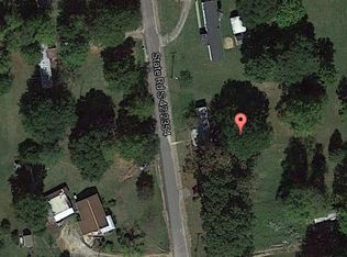 225 Settle Ave, Campobello, SC 29322