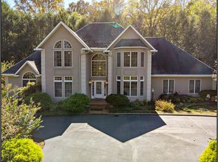 234 Brookwood Dr, Franklin, NC 28734