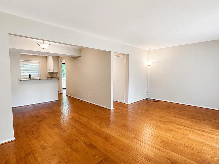 2473 Glengyle Dr #180 — Photo 7