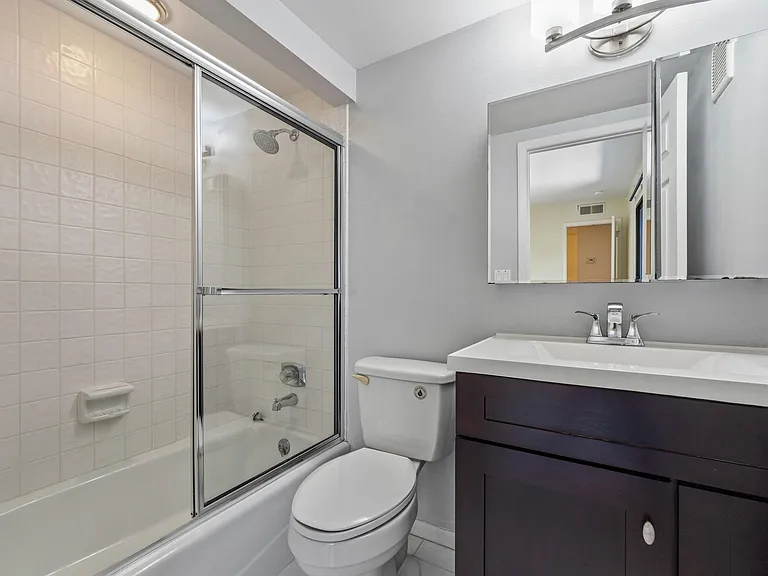 3852 SE Jefferson St — Photo 23