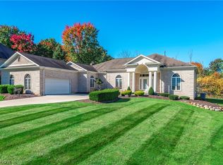 8496 Countryview Dr, Broadview Heights, OH 44147