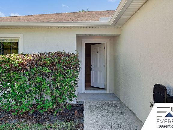 4th image of 21 Rosecroft Ln #A