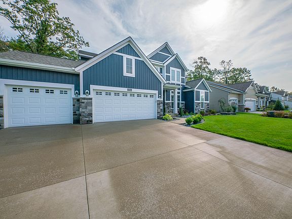 3rd image of 17134 Birchview Dr