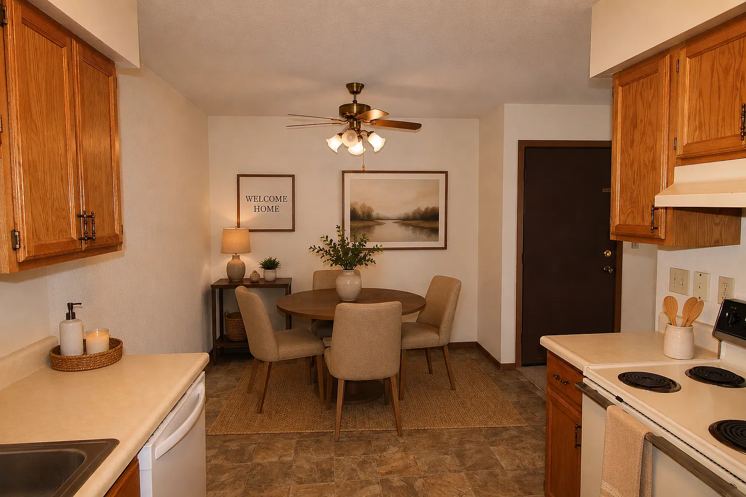 2 bed, 900 sqft, $925 — Photo 2