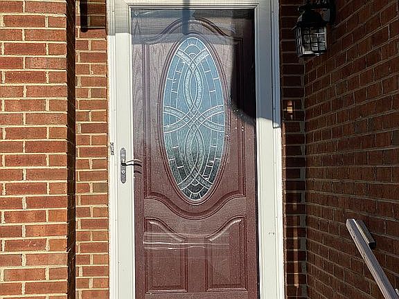 2nd image of 3645 Winthrop Dr