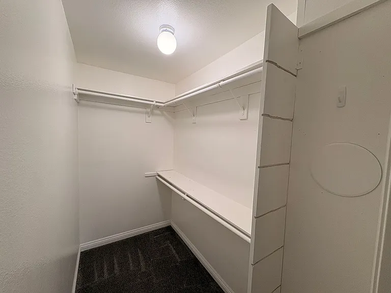 131 Alpine Ct — Photo 30
