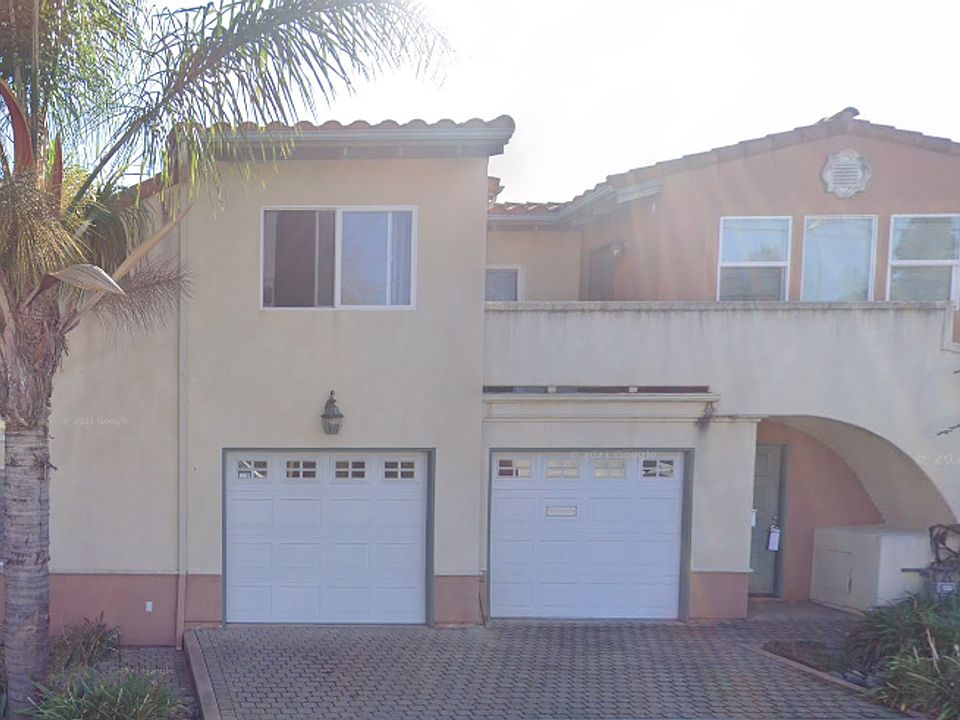 1st image of 601 Sweeney Ln #B