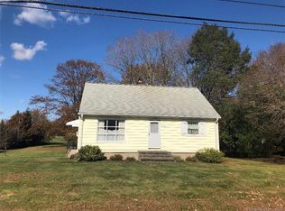 70 Kenyon St, Stratford, CT 06614