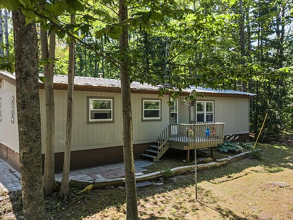 2nd image of 14081 Granville Dr