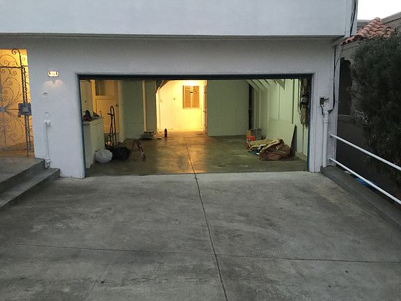 5th image of 579 Orizaba Ave