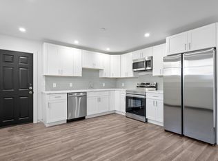 158 Pleasant Street - Building 2 - 3, Leominster, MA 01453