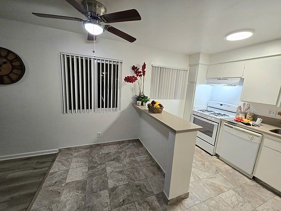 5th image of 3621 Emerald St #2b36e059d