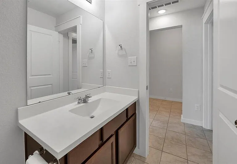 31415 Stone Ridge Forest Dr — Photo 3