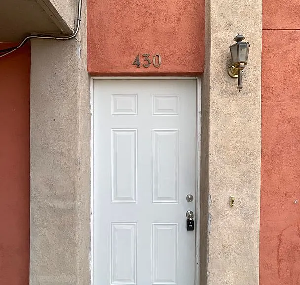 430 N Christine Ave — Photo 6