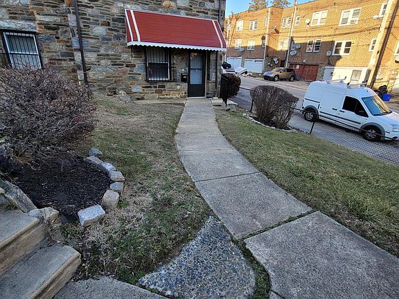 2nd image of 5301K W Montgomery Ave #K