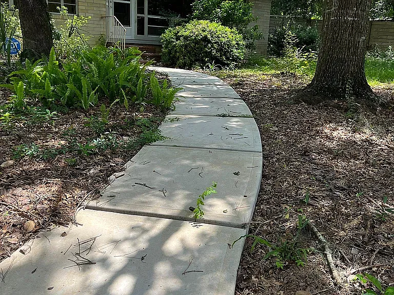 1824 NW 10th Ave — Photo 3