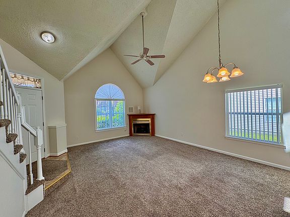5th image of 3210 Forest Green Dr