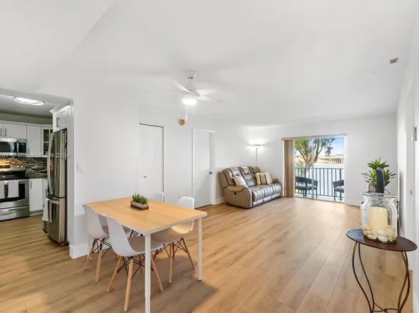 4803 NW 7th St APT 207-14, Miami, FL 33126