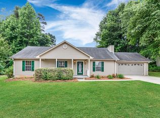 932 Century Oak Dr, Winder, GA 30680