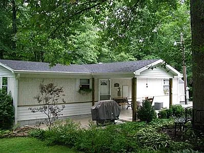 102 Blue Side Pl photo 1
