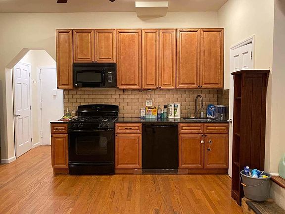4th image of 1812 Astoria Park S APT 1R