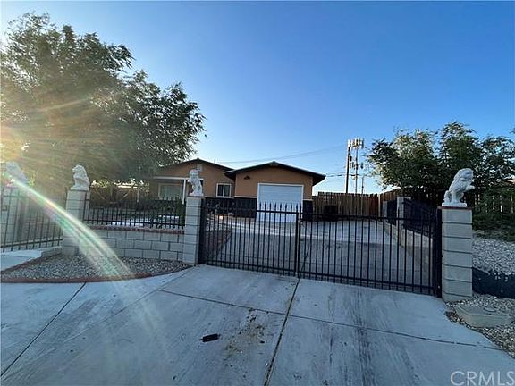 2nd image of 16158 Del Norte Dr