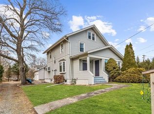 16 Cokesbury Rd, Lebanon, NJ 08833