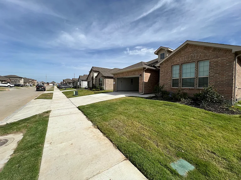 15508 Balham Pass — Photo 33