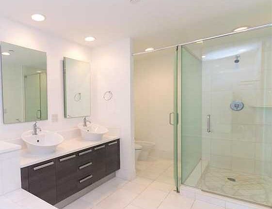 3rd image of 2950 NE 188th St APT 230