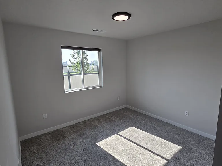 1832 W Unforgettable St — Photo 1