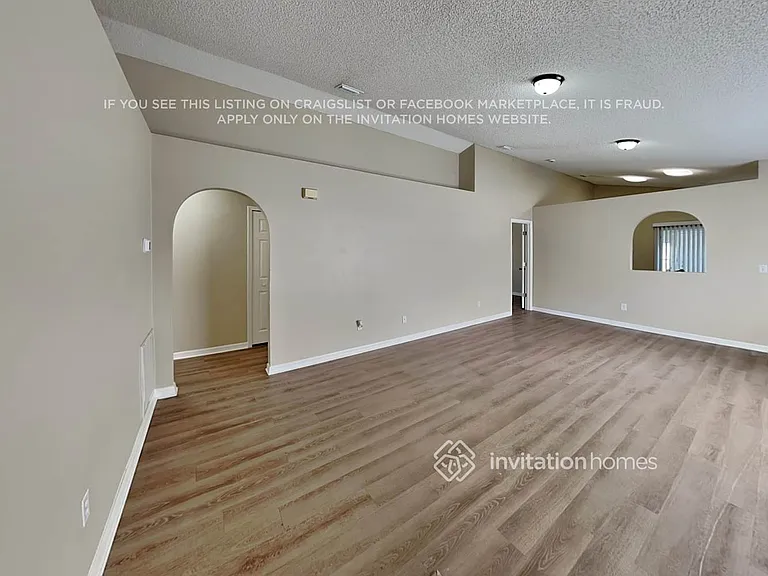 2836 Maderia Cir — Photo 5