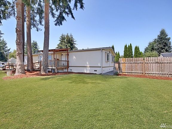 2nd image of 11615 242nd Avenue Ct E