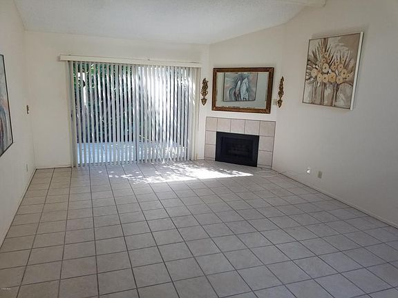 2nd image of 494 Harbor Lights Ln