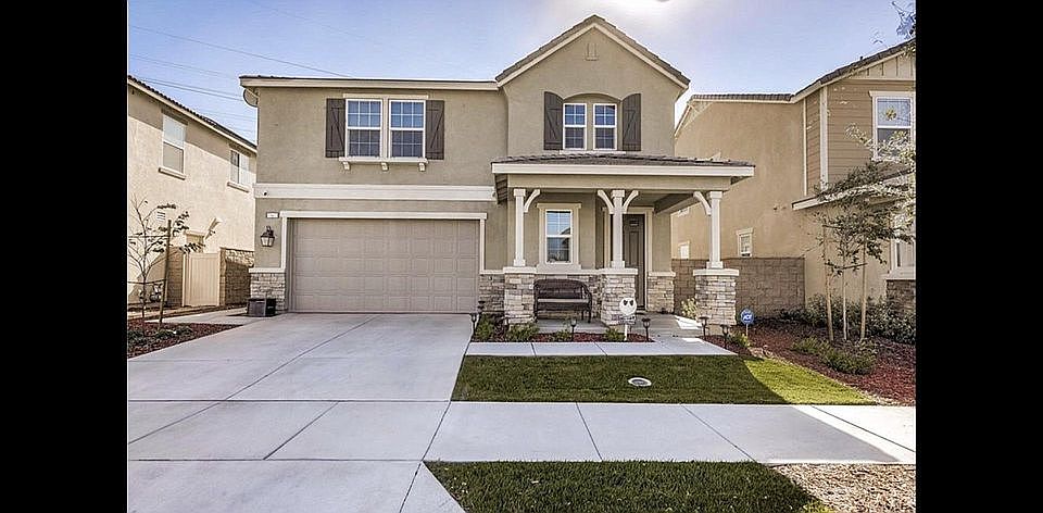 1st image of 3056 E Arbor Ln