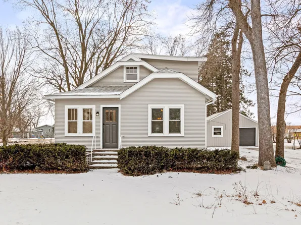 710 E South St, Litchfield, MN 55355