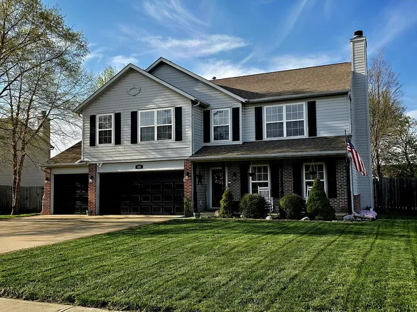 152 Davis Dr, Whiteland, IN 46184