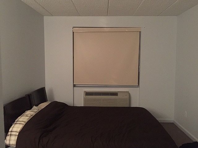 1st image of 999 Forest Ave APT 4G