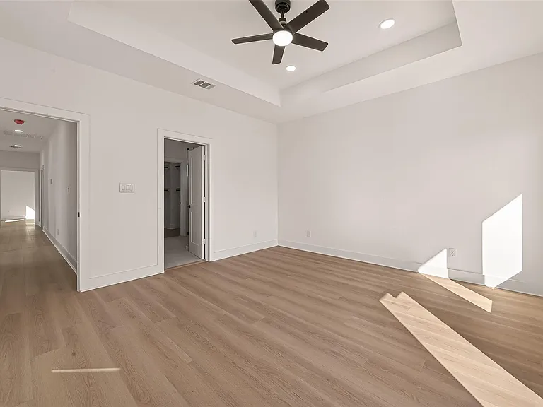 6719 Knox St — Photo 15