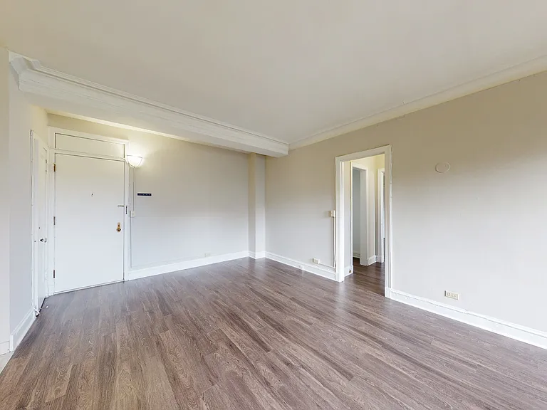 Dining/Living room