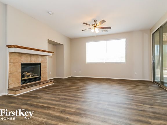 4th image of 10523 S 175th Ave