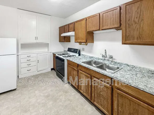 1000 E 33rd St Unit 301, Oakland, CA 94610
