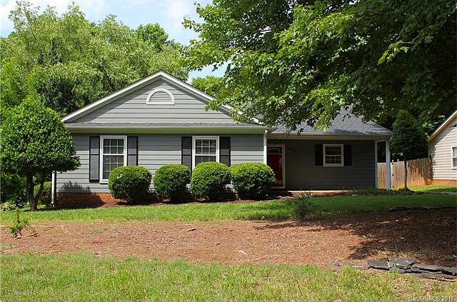 1st image of 7902 Surreywood Pl