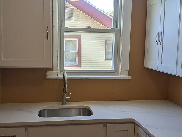 125 Ryon Ave #2 — Photo 1