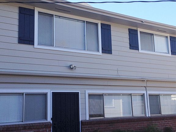 Unit #3, rear unit