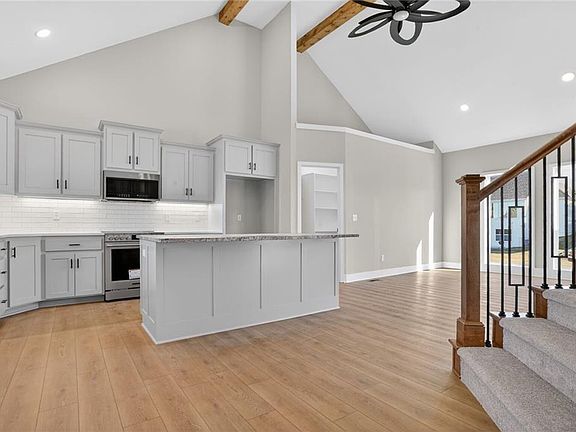 2nd image of 7040 NW Yulich Ct