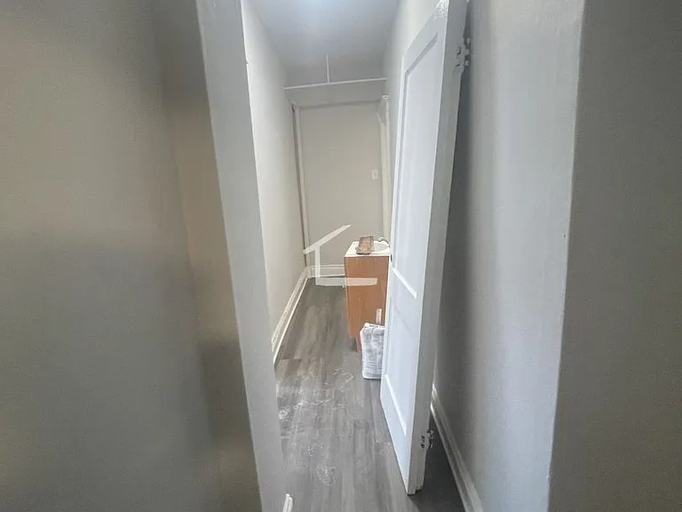 212 Kelton St #B — Photo 5