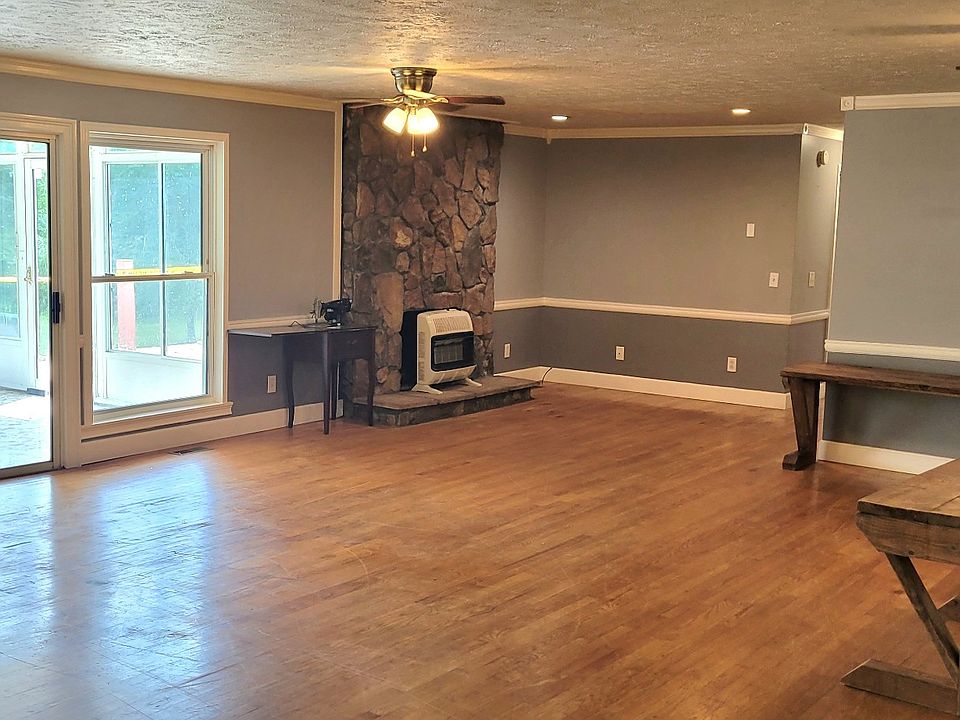 2nd image of 5255 N Mount Pleasant Rd